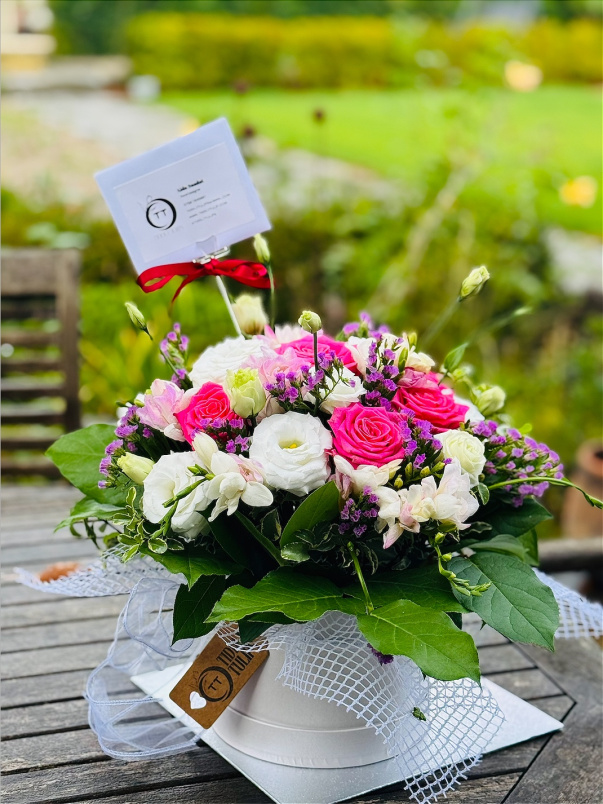 Arrangements | Bouquets | Gifts | Special Occasions | Upsell gifts | Enchanted Bloom Box