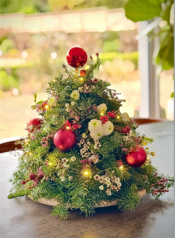 A Very Tiddly Christmas | Handmade Mini Christmas Tree