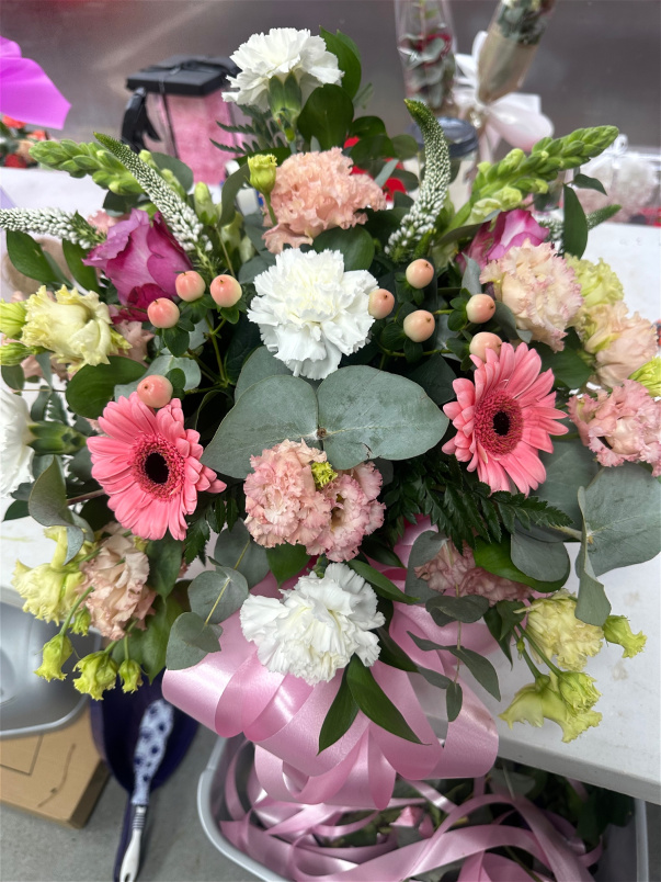 mothers day | Hatbox arrangement