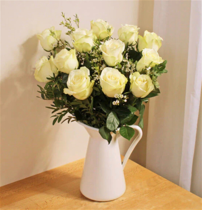 Bouquet | Romance | Sympathy | Valentines Day | 12 Luxury White Roses