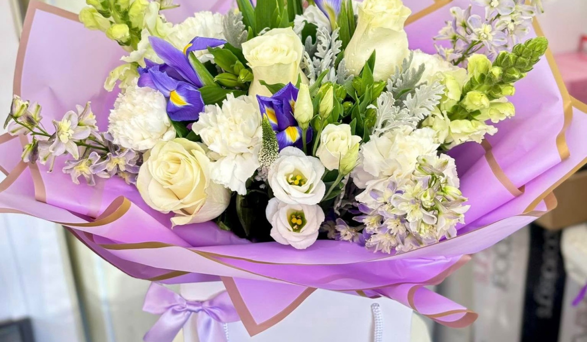 Jo Mc’s Flower Creations | Home