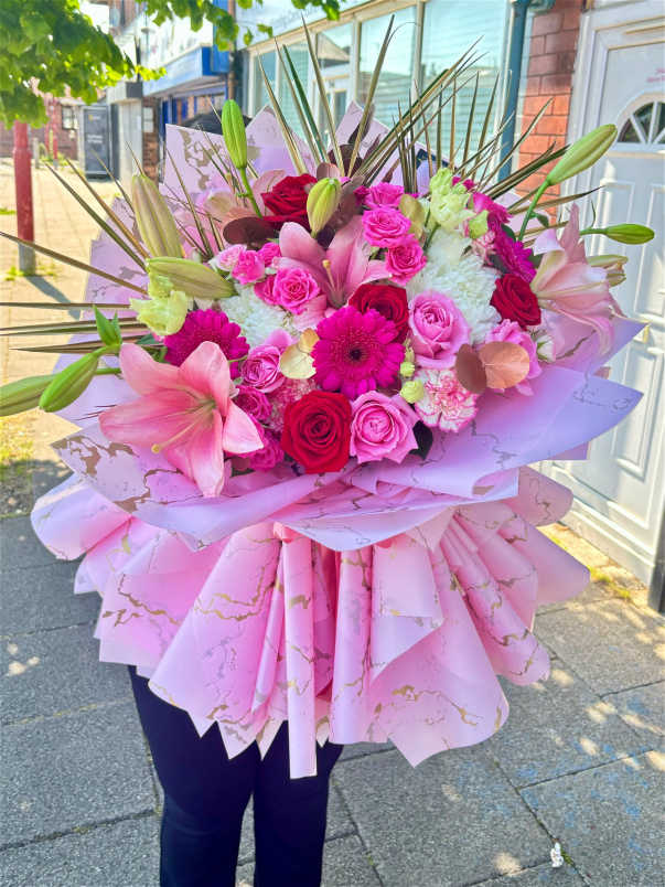 Bespoke Bouquets | Princess Bouquets | Pink Mix Princess Bouquet