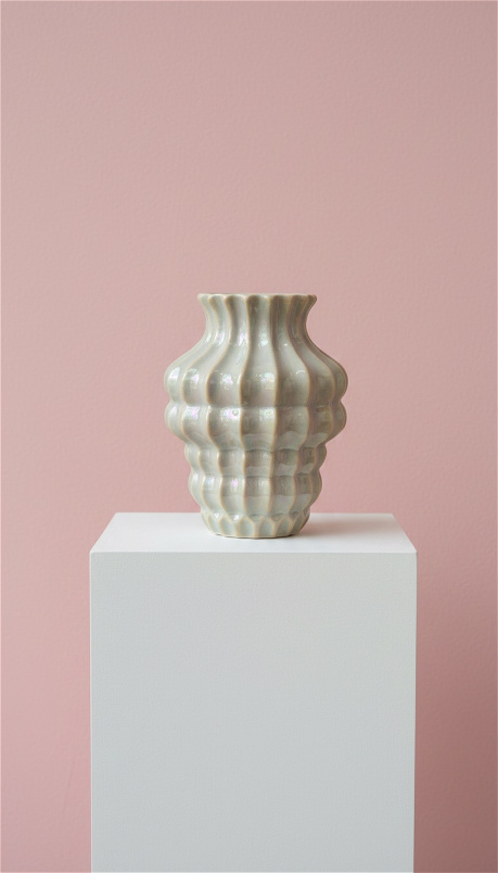 Vases | Iridescent vase