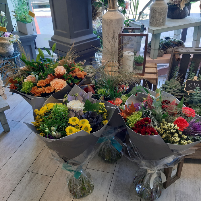 Mother's Day | Mums Delight Florist Choice flowers