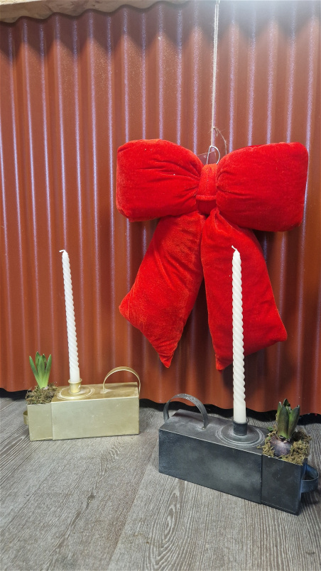 Flowers for Christmas Wexford | Candlelit Scent