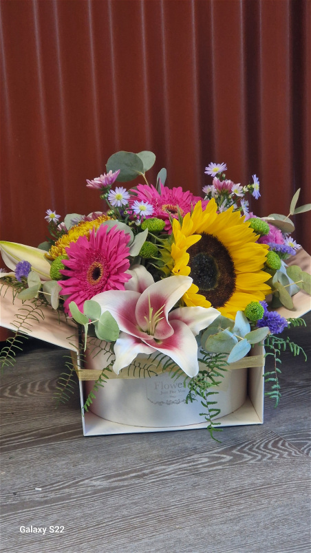 Fresh Flowers | Hat box Flower Pops