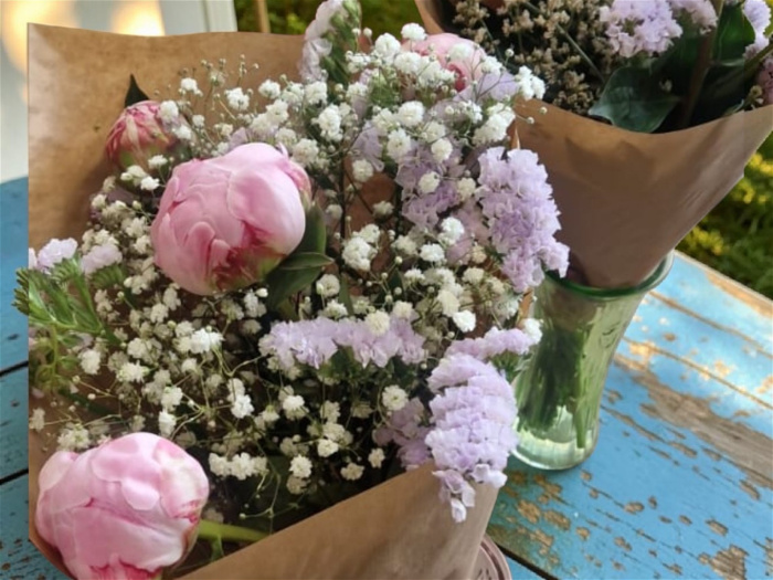 Fresh Flowers | Sarah
