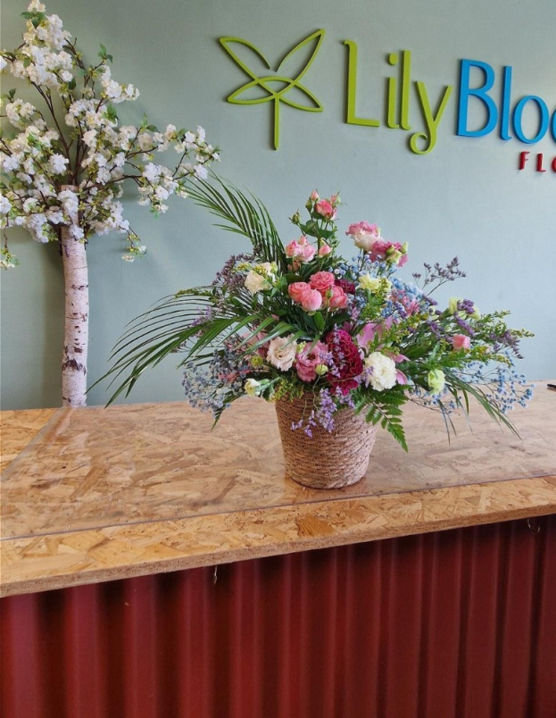 Fresh Flowers | Summer Seagrass Basket