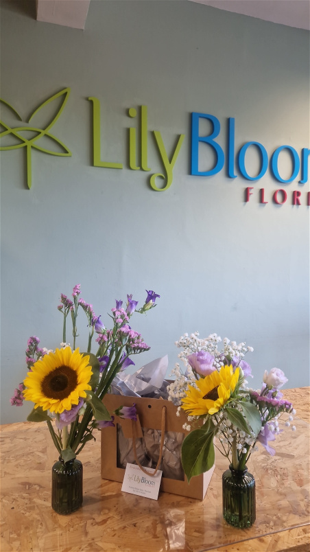 Fresh Flowers | The Bloom Duo