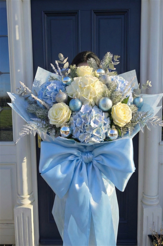 Bouquets | The Elsa Bouquet