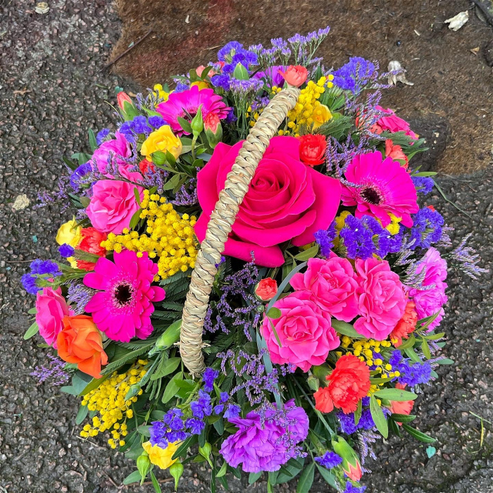 Arrangements | Bouquets | Funeral and Sympathy - 3 days notice required | Mother's Day | Basket of flowers