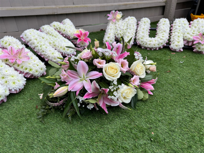 Funeral Tributes | Coffin Spray