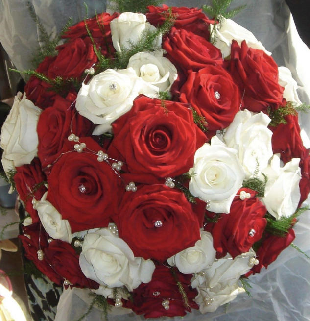 DAISY DAYDREAMS FLOWERS | Wedding