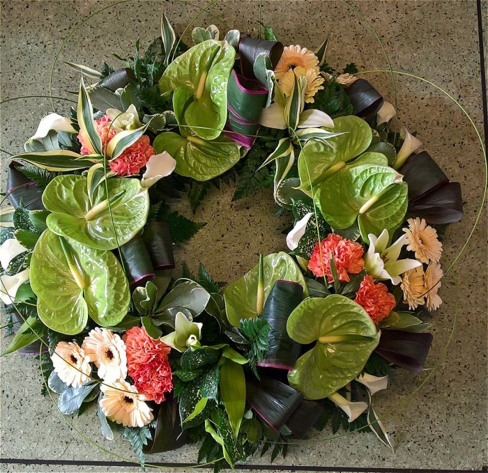 Funeral Wreaths  | Modern Wreath