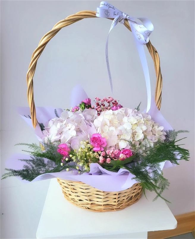 Bouquets | Butterfly Garden Basket