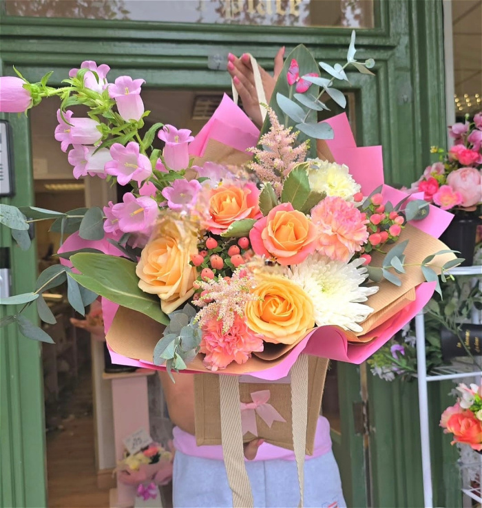 Autumnal Flowers | Orange and Pinkssss