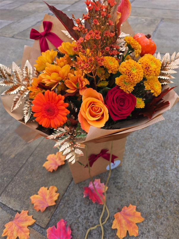 Autumnal Flowers | Bouquets | Bouquet of the Month