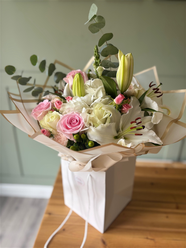 All Bouquets | Thank You | Blooming Amazing