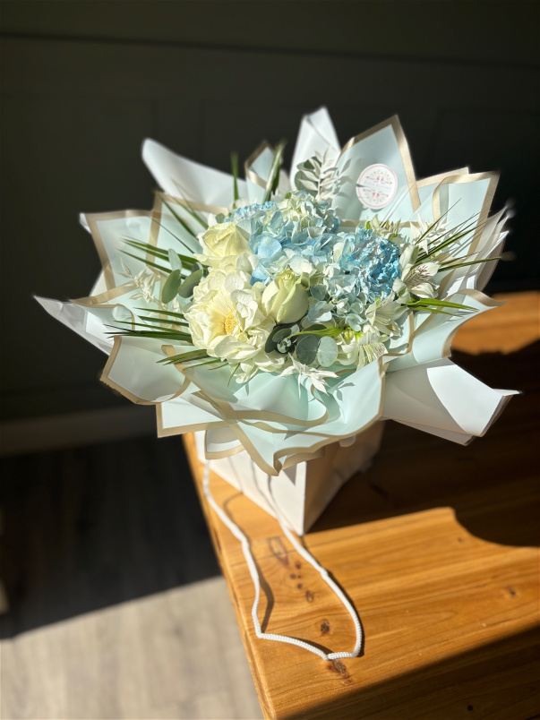 All Bouquets | Congratulations | Mum To Be