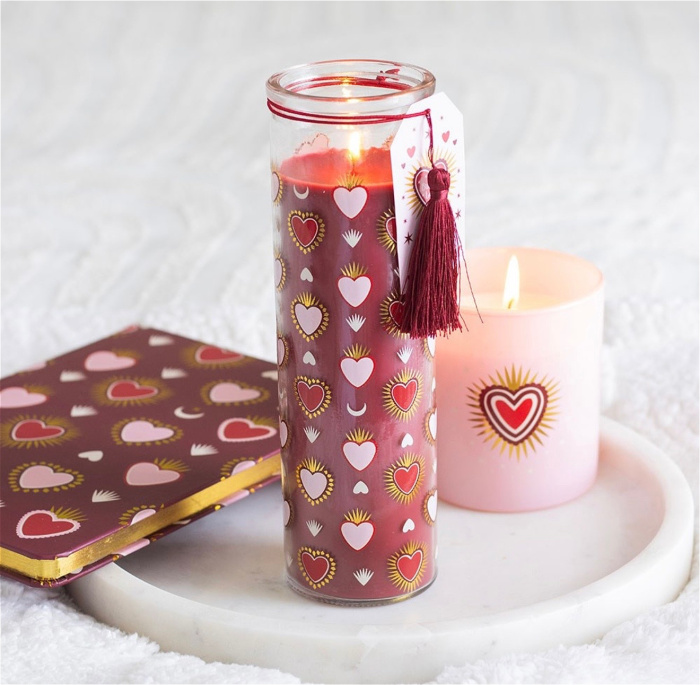 Gifts | Upsell gifts | Sacred Heart Tube Candle