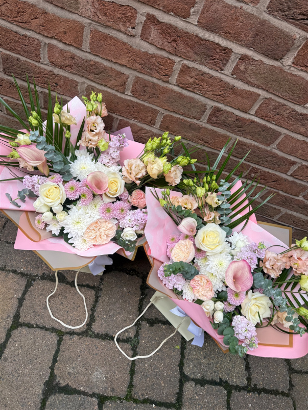 Send Fresh Flowers | Pretty Pinks