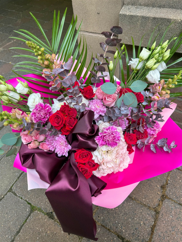 Send Fresh Flowers | Winter Love