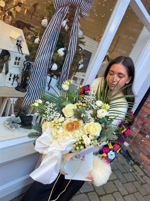 Christmas | Send Fresh Flowers | Let It Snow