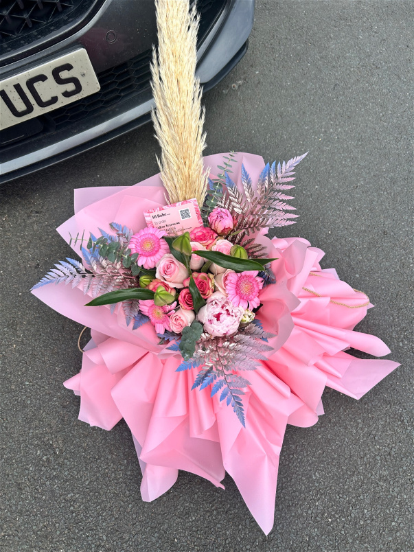 Bouquets | Just a Girl-ALL UK POSTCODES