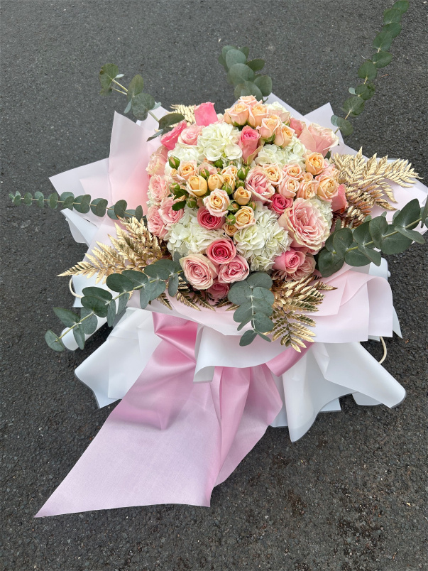 Bouquets | Just peachy Nationwide Delivery