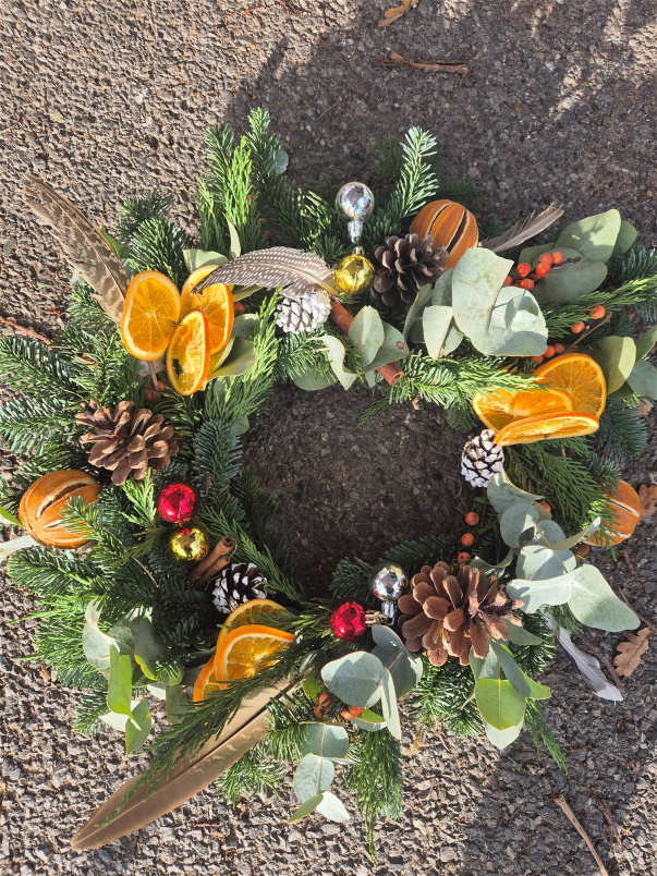 Christmas | Traditional Wreath With A Twist