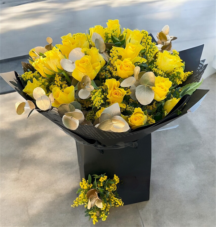 All Occasions | Fresh Bouquet | Golden Glow