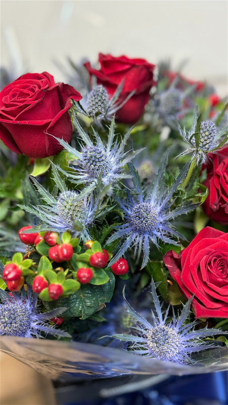 All Occasions | Bouquet in a Box | Scarlet Twilight