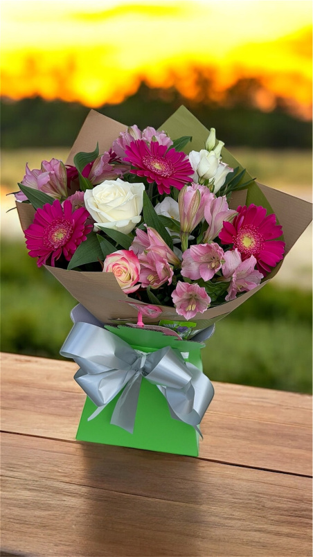 All Occasions | Fresh Bouquet | Joyful Mix