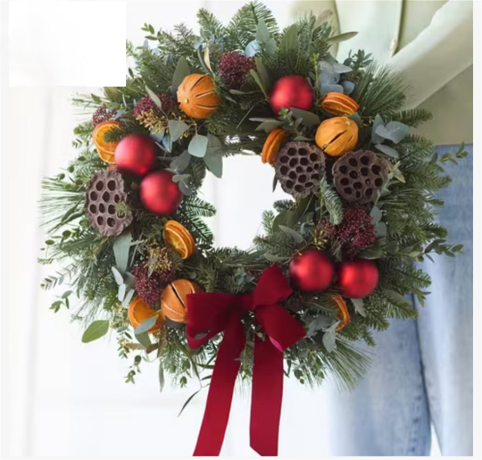 Christmas Selection | Blue Pine Glow