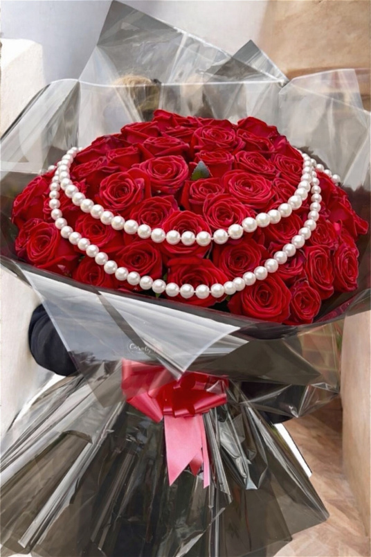 All Occasions | Valentine Flowers | Pearl Enchantment.