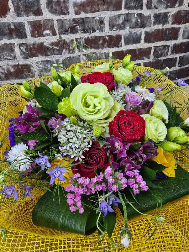 Anniversary | Birthday | Bouquets | Business/Corporate | Congratulations | Exclusive Design Bouquet | Flowers for Him | Get Well | Just Because | New Baby | Romance | Sympathy | Thank You | Thinking of You | Veronika