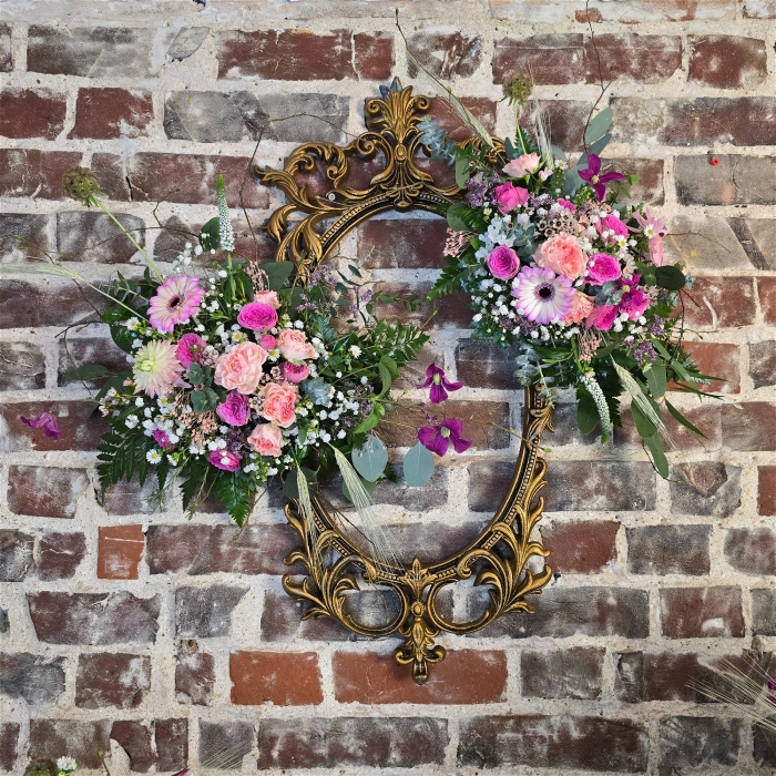 Arrangements | Funeral Flowers | Frame Clip