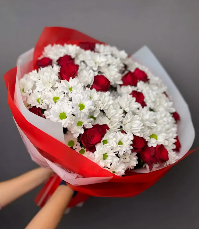Bouquets | Valentine's Flowers | Elegant Red Rose & White Chrysanthemum Bouquet