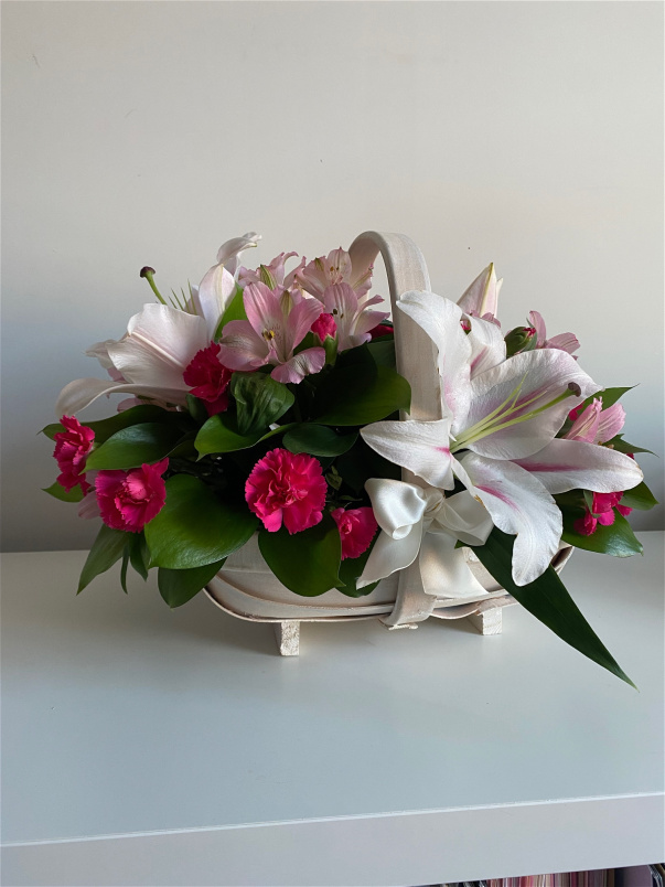 Luxury Bouquets | Trug Basket