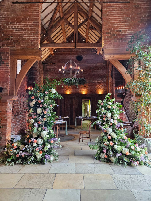 Jan Sutherland Floristry | Weddings