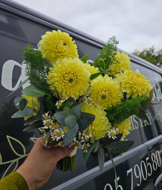 Jan Sutherland Floristry | Weddings