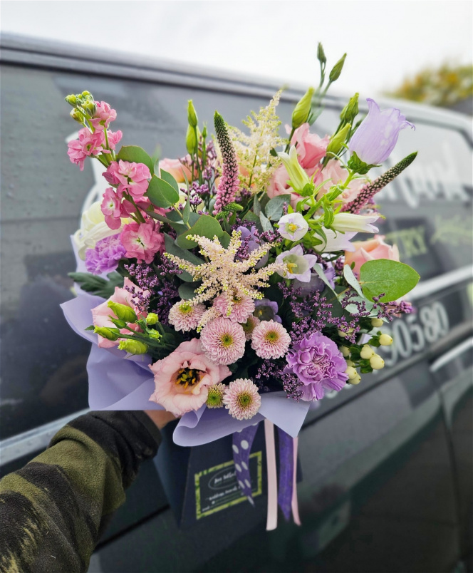 Bouquets, Bunches & Arrangements | Handtied Aqua Bouquet