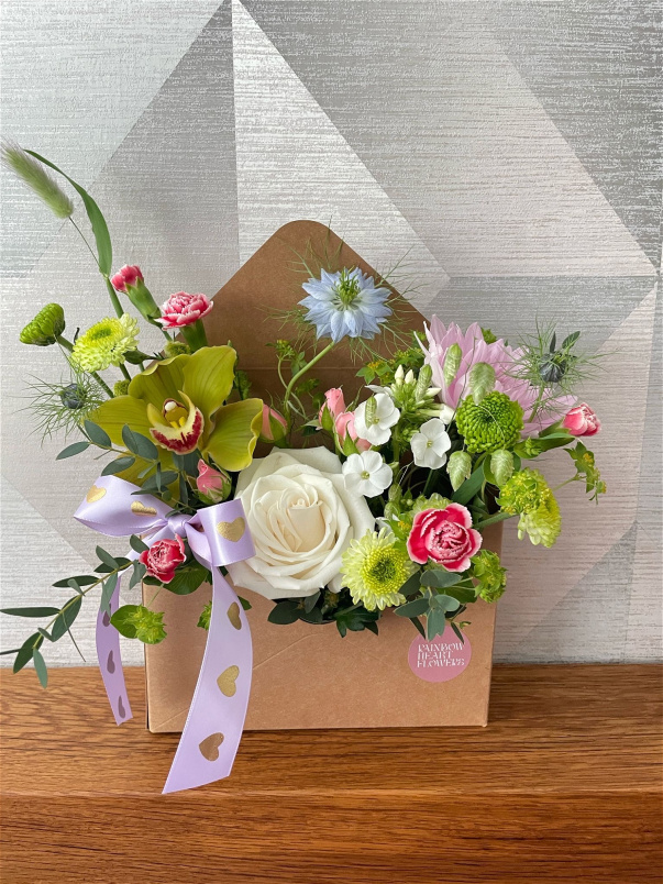 Arrangements | Envelope Flower Box
