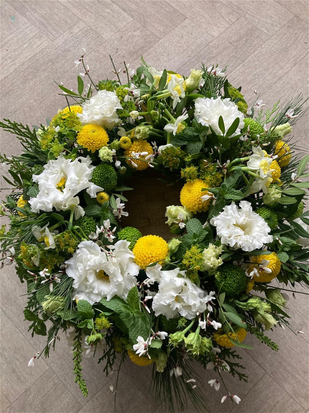 FUNERAL & SYMPATHY | Funeral Wreath