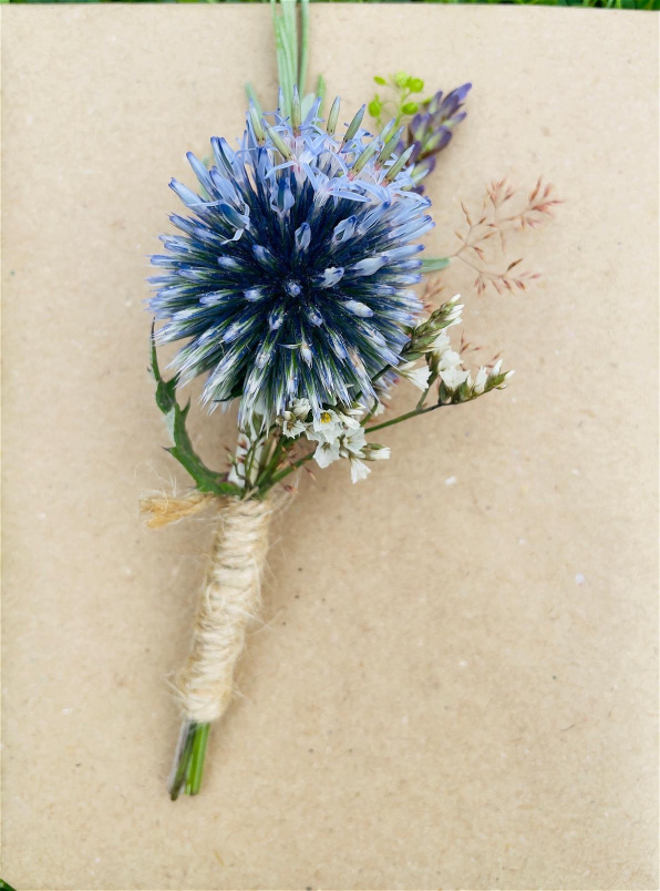READY TO WEAR WEDDING FLOWERS | Thistle Buttonhole