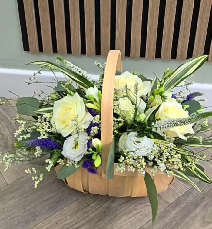 Bouquets | Whispering Meadow Basket
