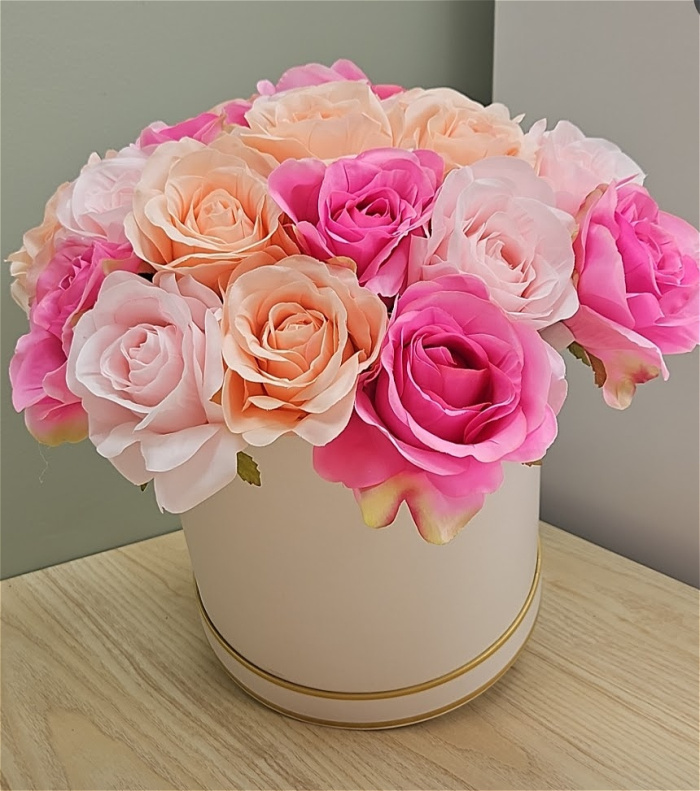 Gifts | artifical hat box