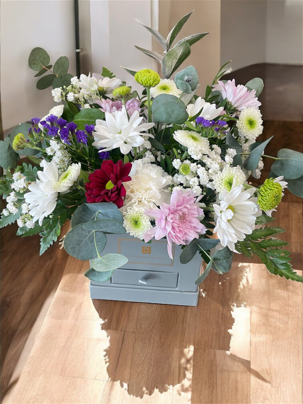 Arrangements | Hatbox delight