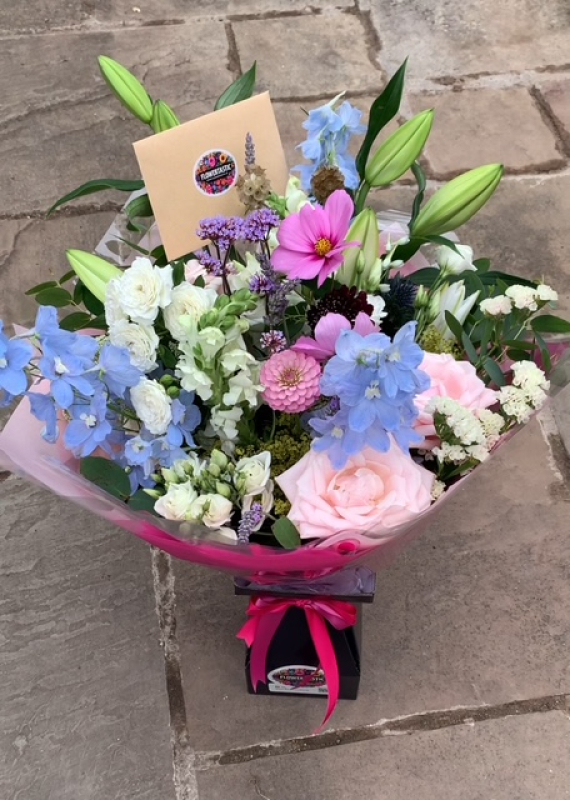 Flowertastic | Waterford | How to Care for Your Summer Bouquet Flower Care Tips from Flowertastic Waterford Florist