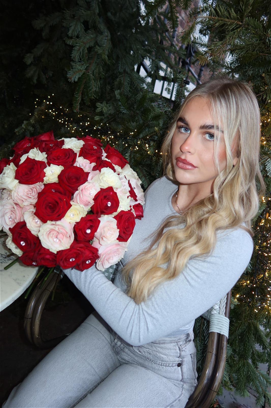 Valentines Day | 100 roses